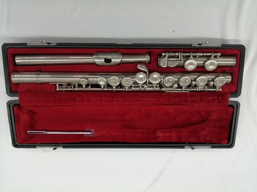 Yamaha flute yfl 211 junk - yamaha,