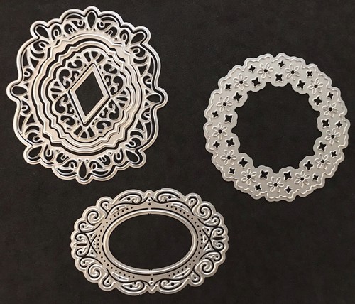 Mixed frames decorative flower