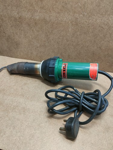 Leister plastic welder hot air - hot,