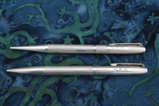 Pair of Yard O Led Deluxe