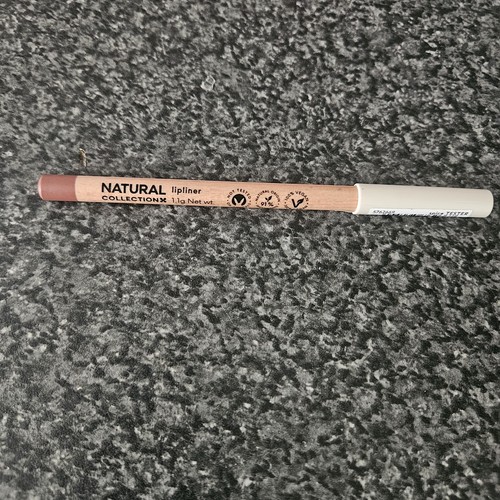 Boots natural collection lip - collection,