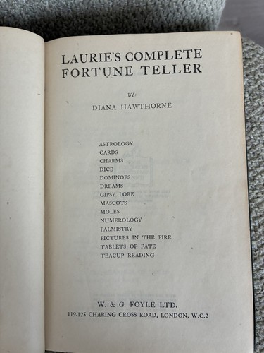 Diana hawthorne laurie s - hawthorne,
