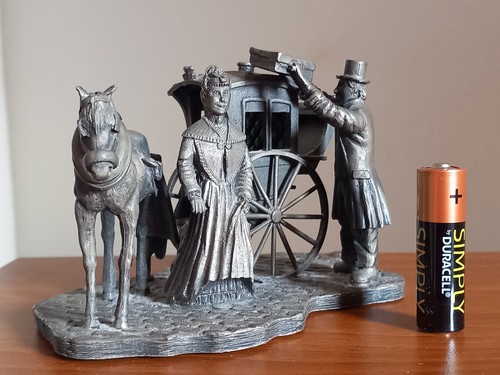 Vintage tudor mint - vintage, pewter