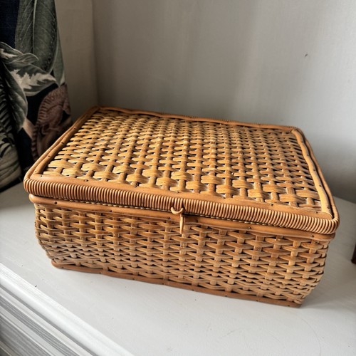Vintage wicker sewing box - wicker,