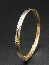 9ct Yellow Gold D/C Edge