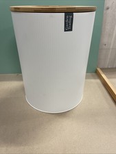 Garden Trading Dog Food