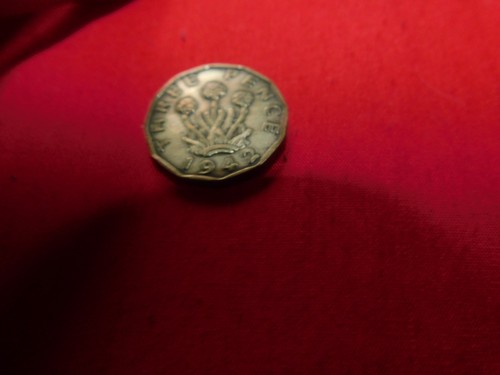 Collectable three pence - 3d,