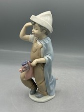 Lladro Figurine Nao - Boy on