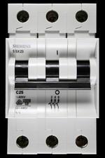 SIEMENS 25 AMP CURVE C 6kA