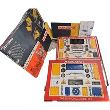 2 Meccano incomplete sets for spares