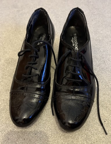 Relax shoe patent - shoe, leather