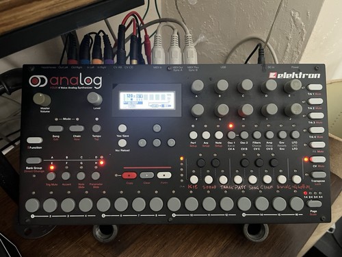 Elektron analog four mk1 - elektron,