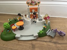 Playmobil set 4134 - Outdoor Ice Cream Parlour Cafe in the Park