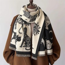 Women’s Winter Cat Print