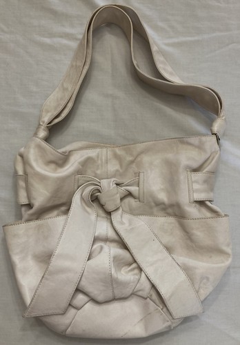 Kooba white leather bow - white,