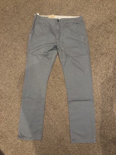 Bnwt levi mens grey - levi's,