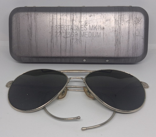 Vintage post war raf 11 - mk,
