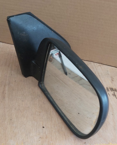 Daihatsu mira mklll right door - daihatsu,