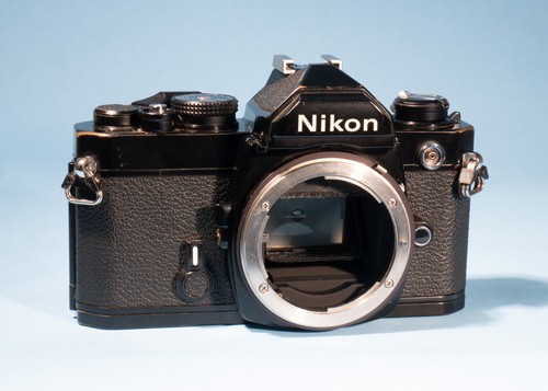 Nikon 35mm slr film camera - fm,