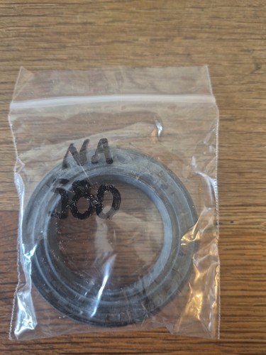 Front hub oil - hub,