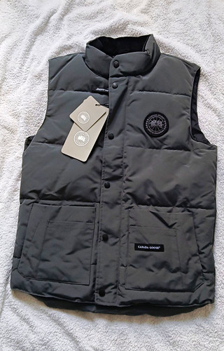 Grey goose puffer gilet - goose,