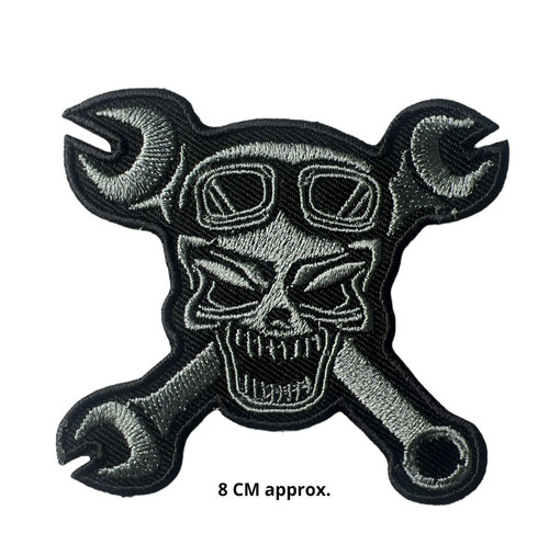 Biker skull crossed - &,
