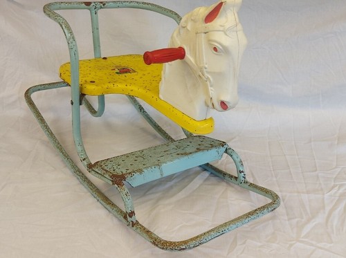 Triang gee rocker - gee,