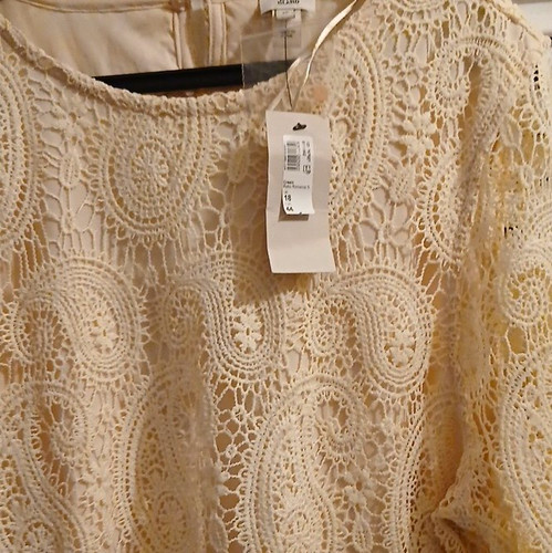 Beautiful lace dress river - lace,