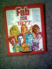 FAB 208 1977 ANNUAL PUBLISHED `1976 VINTAGE POP MUSIC BOOK