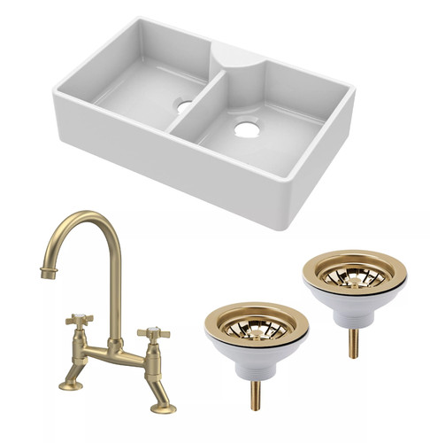 Traditional fireclay kitchen - traditional,