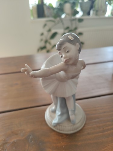 Nao lladro ballerina my - by,