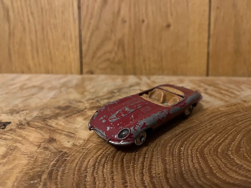 Corgi 307 type jaguar scrap - corgi,