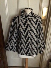 Zara ladies black/cream/pale grey, short, zigzag patterned, lined jacket