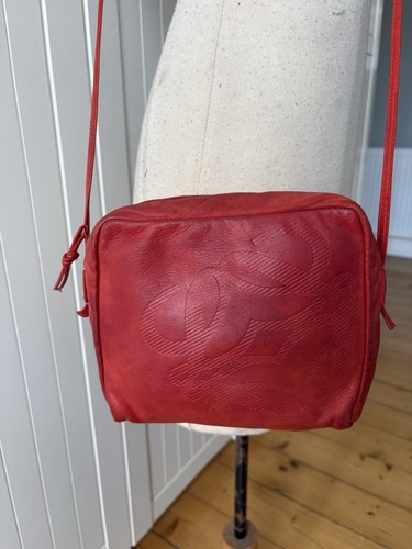 Loewe red leather logo - loewe,