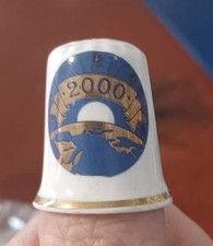 2000 Bone China Thimble No.5 -