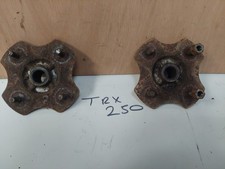 HONDA TRX  250  back rear hubs