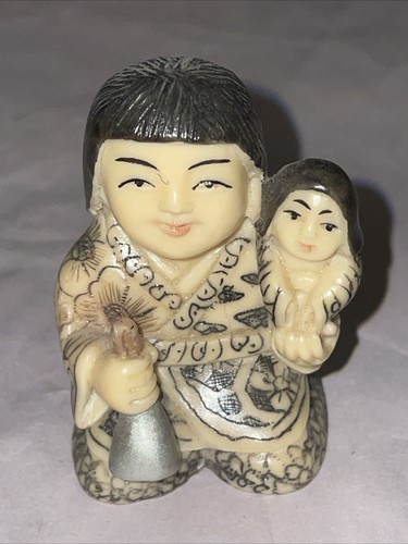 Vintage japanese resin okimono - resin,