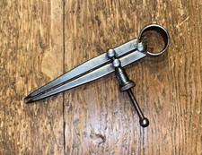 VINTAGE MOORE & WRIGHT 5”