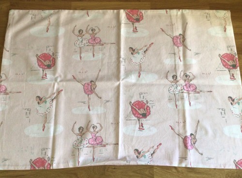 Used pillowcase made cath - w/,