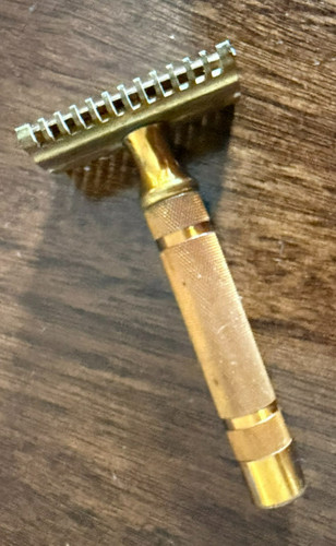 Vintage gillette open comb - open,