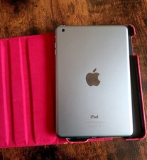 Apple iPad Mini A1432 Gray