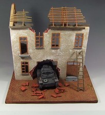 1/35 -1/30. prebuilt and painted diorama ruined Europe building 