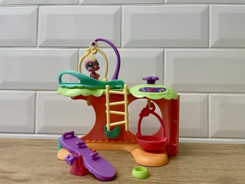 Littlest pet shop display - littlest,