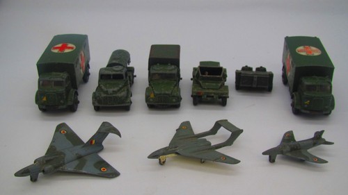 Dinky toys military vehicle - dinky,