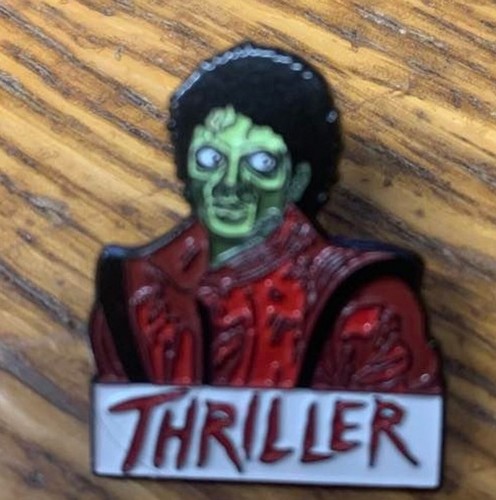 Thriller pin badge red - thriller, black