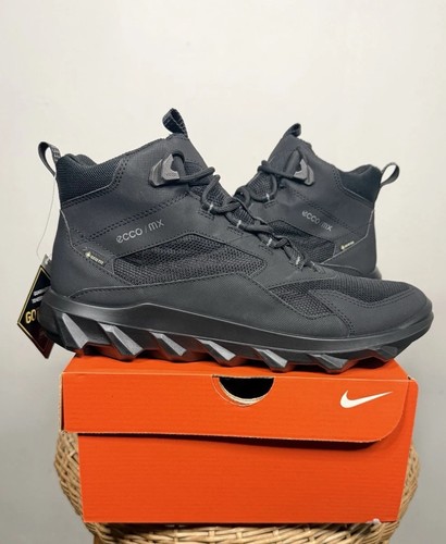 Size women s ecco - 10/10.5,