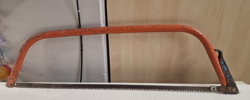 Vintage garden bow hand - , log