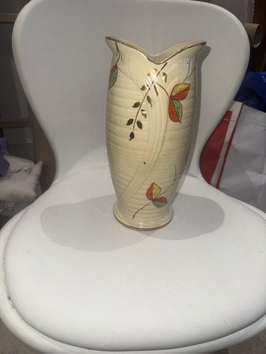 Arthur wood vase - wood,