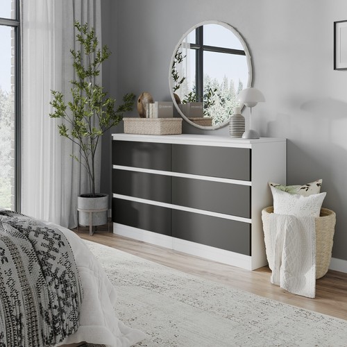 Wooden chest drawers - of,