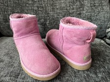 UGG Classic short pink  boots, Uk size 7.5,EUR Size 40